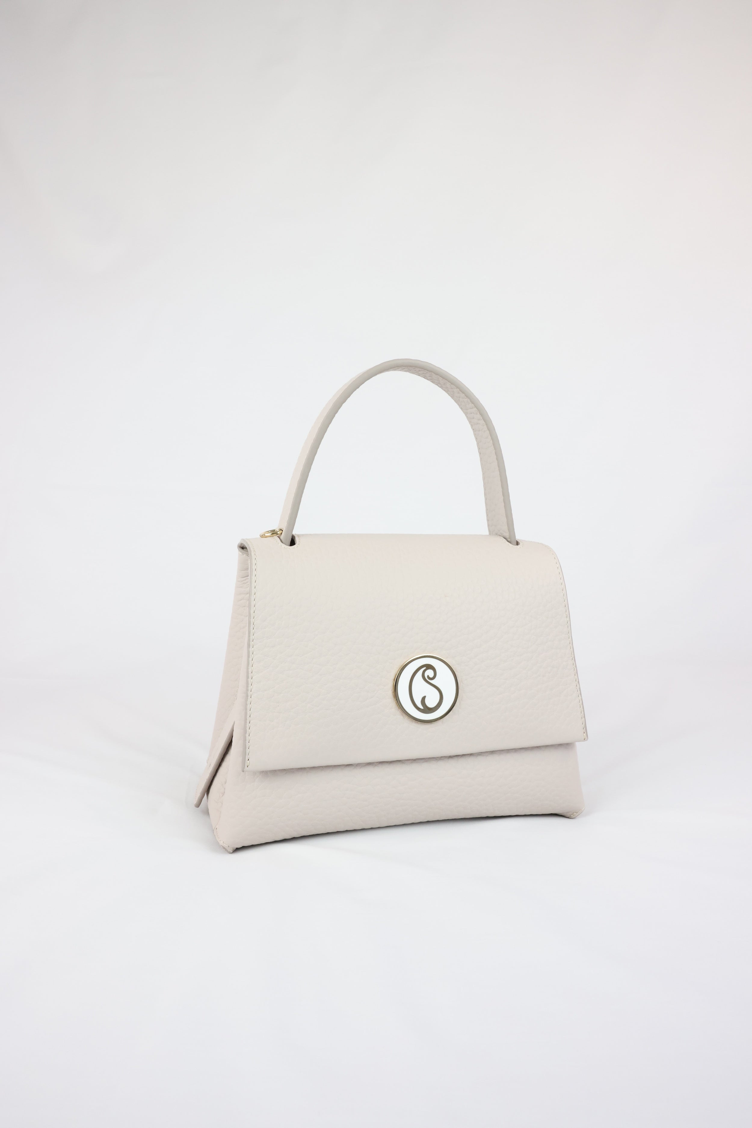 Saki in Light Beige