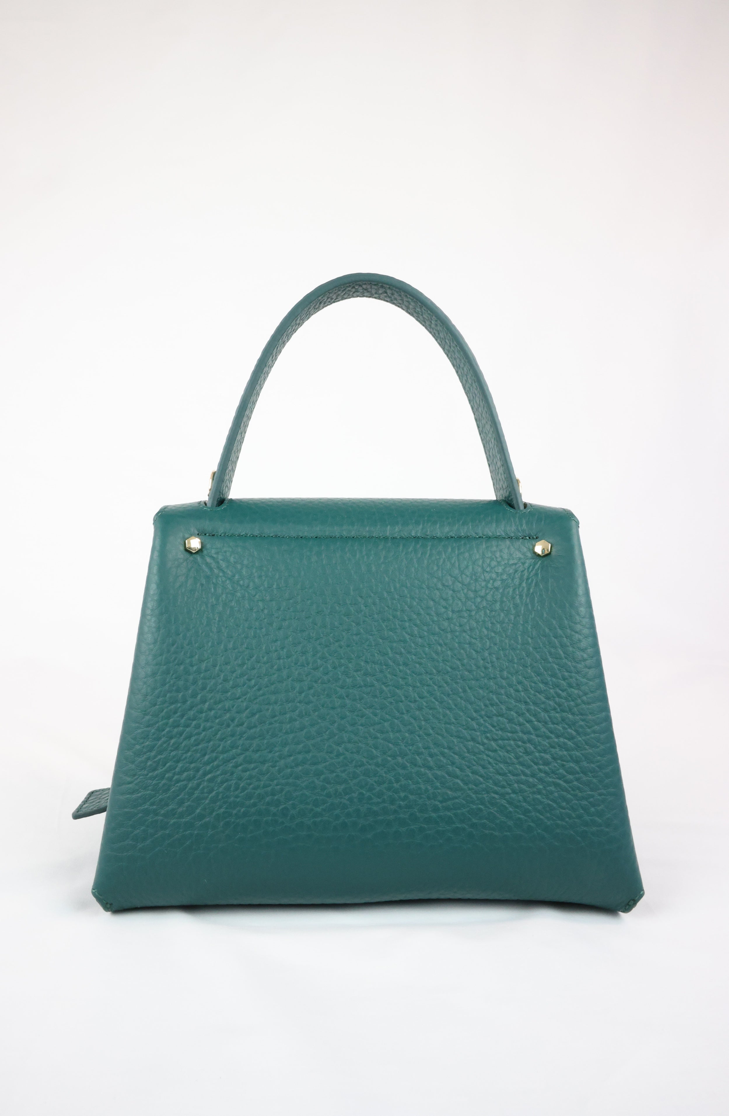 Saki in Emerald Green